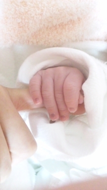 Nozomi Tsuji a donné naissance à son  deuxième enfant O0360064010941791819